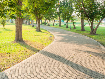 JOGGING TRACK